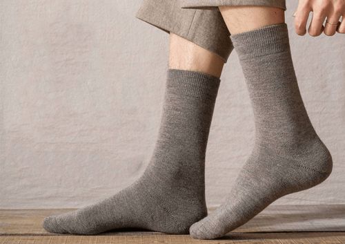 襪子 被忽視的時尚細節(jié)，還是品味的敗筆？